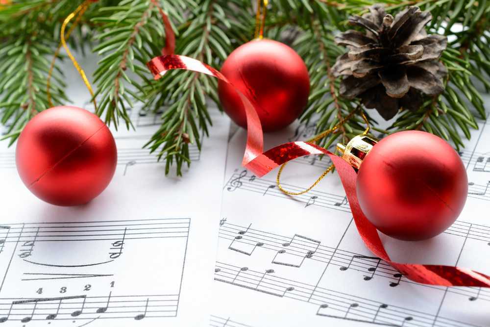 5-easy-christmas-songs-to-learn-this-holiday-season