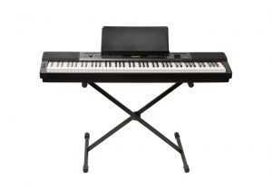 digital piano keyboard